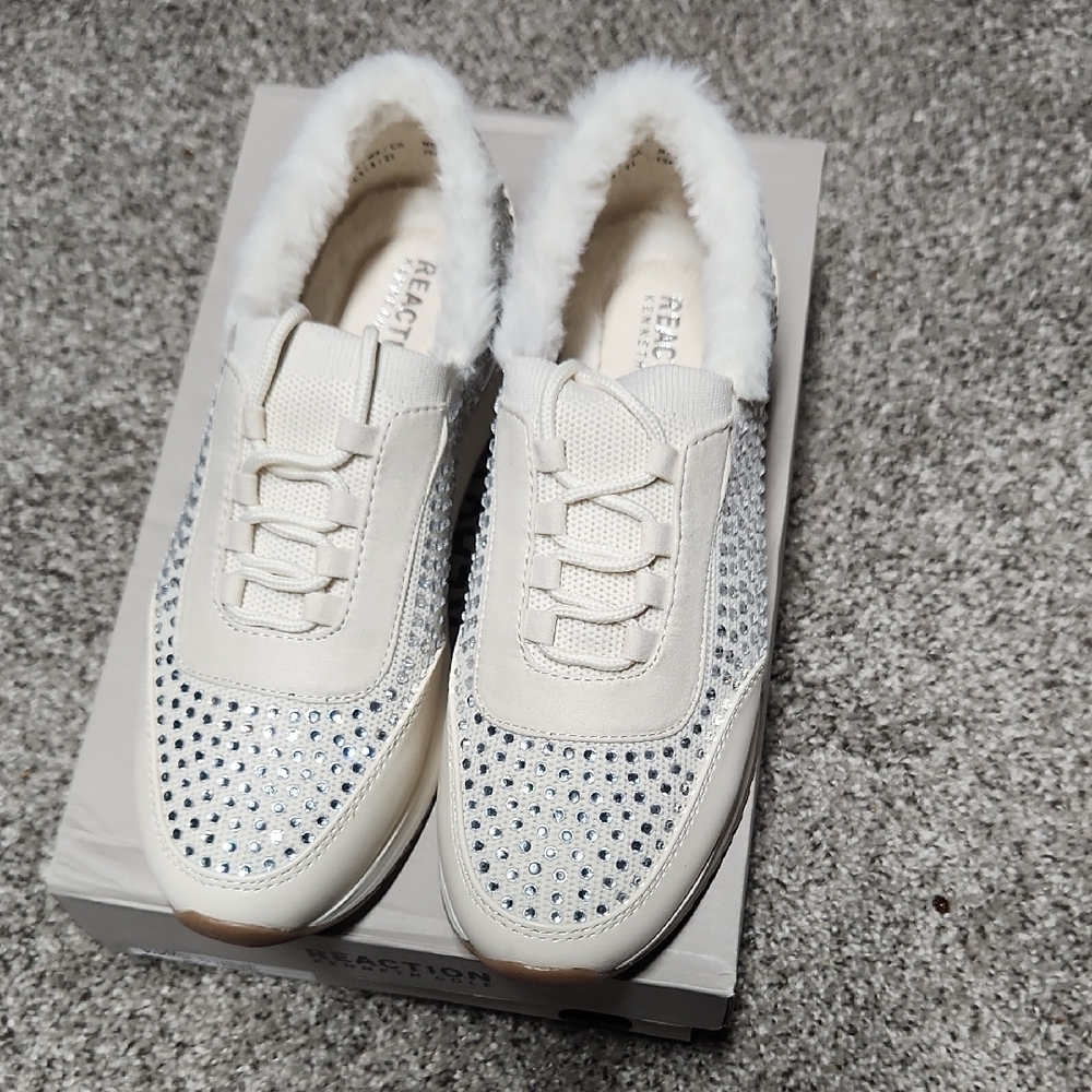 NEW Kenneth Cole Sequin Fur Sneakers Size 6.5